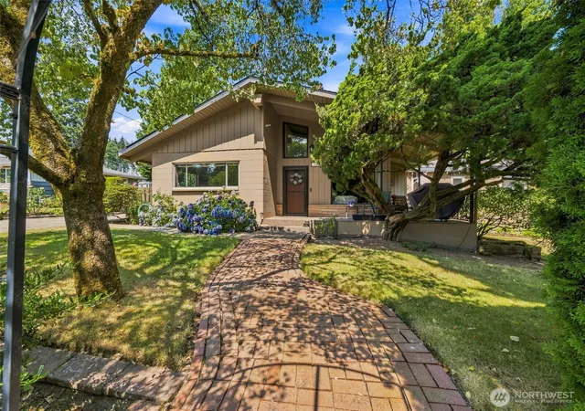 Photo 1 of Sale Pending at 150 S 170th Street, Burien, WA 98148 | MLS# NWM2566957 | Listing updated on 2026-09-25