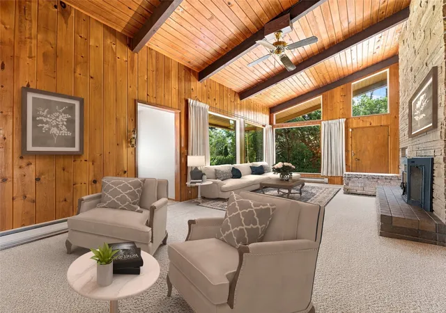 Photo 4 of Sale Pending at 150 S 170th Street, Burien, WA 98148 | MLS# NWM2566957 | Listing updated on 2026-09-25