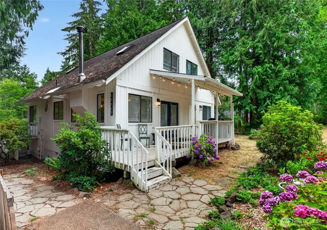 Photo 1 of Single family home for sale at 12212 110th Street Nw, Gig Harbor, WA 98329 | MLS# NWM2566968 | Listing updated on 2026-09-30