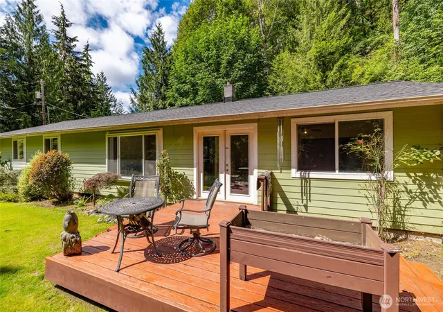 Photo 3 of Single family home for sale at 1784 State Route 9, Sedro Woolley, WA 98284 | MLS# NWM2567004 | Listing updated on 2026-09-21