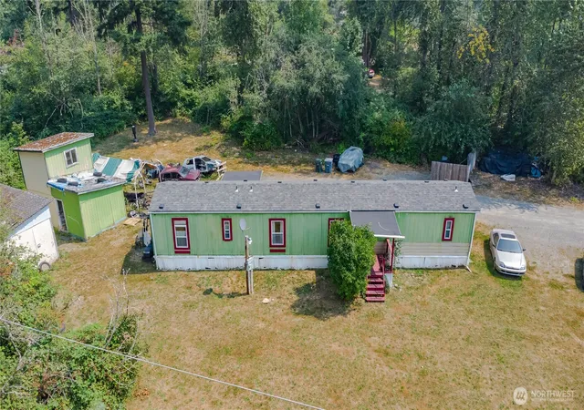Photo 3 of Manufactured home for sale at 4403 249th Street E, Spanaway, WA 98387 | MLS# NWM2567026 | Listing updated on 2026-09-23
