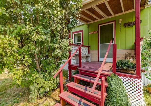 Photo 4 of Manufactured home for sale at 4403 249th Street E, Spanaway, WA 98387 | MLS# NWM2567026 | Listing updated on 2026-09-23