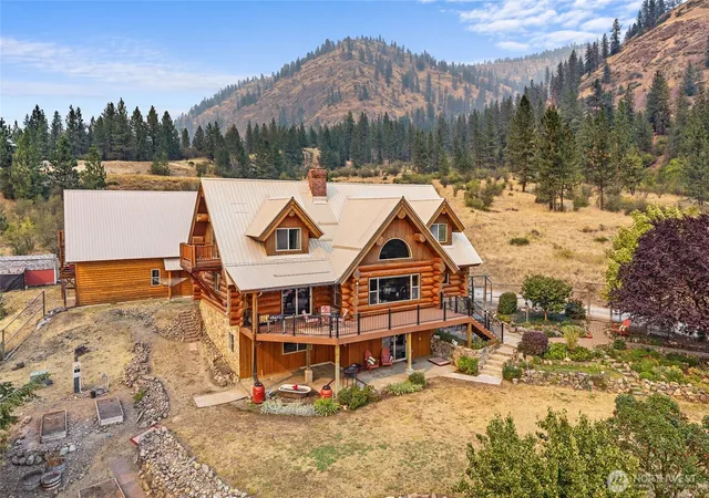 Photo 3 of Single family home for sale at 3259 B Hwy 25 S, Gifford, WA 99131 | MLS# NWM2567032 | Listing updated on 2026-09-23