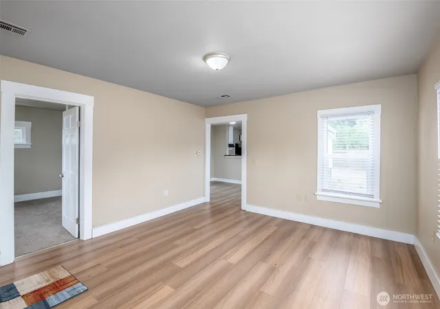 Photo 4 of Sale Pending at 1806 2nd Street SE, Auburn, WA 98002 | MLS# NWM2567047 | Listing updated on 2026-09-21