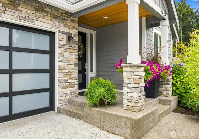 Photo 2 of Single family home for sale at 4829 22nd Avenue Ct Nw, Gig Harbor, WA 98335 | MLS# NWM2567072 | Listing updated on 2026-10-09