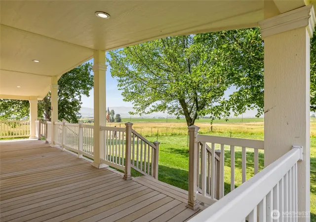 Photo 4 of Manufactured home for sale at 2680 Carroll Rd, Ellensburg, WA 98926 | MLS# NWM2567099 | Listing updated on 2026-09-22