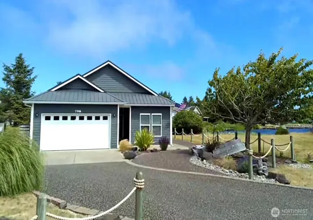 Photo 2 of Sale Pending at 798 Cod Ct Sw, Ocean Shores, WA 98569 | MLS# NWM2567102 | Listing updated on 2026-09-25
