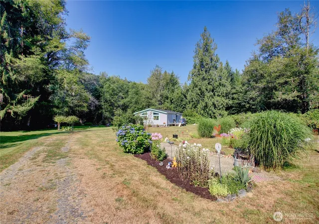 Photo 1 of Manufactured home for sale at 8840 Haystack Rd, Concrete, WA 98237 | MLS# NWM2567103 | Listing updated on 2026-09-23