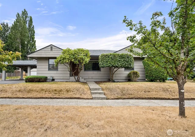 Photo 1 of Single family home for sale at 1719 8th Avenue Sw, Olympia, WA 98502 | MLS# NWM2567180 | Listing updated on 2026-10-02