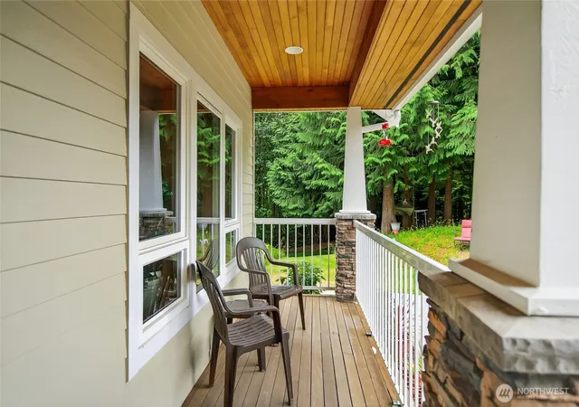 Photo 3 of Single family home for sale at 18345 Osprey Ct, Mount Vernon, WA 98274 | MLS# NWM2567181 | Listing updated on 2026-09-24