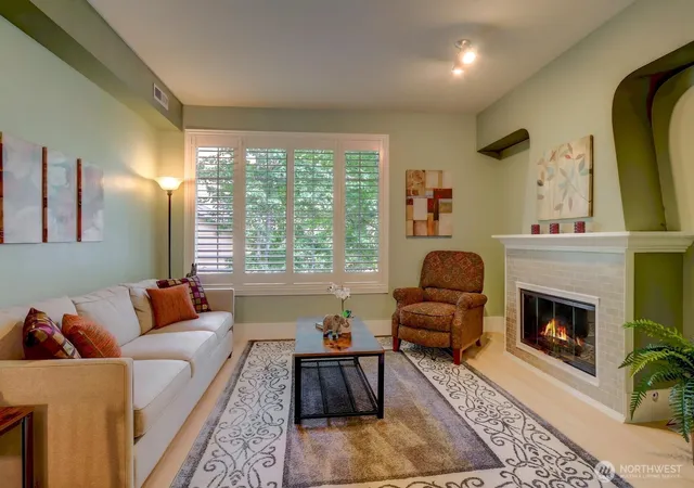 Photo 2 of Townhouse for sale at 18268 Ne 97th Way #104, Redmond, WA 98052 | MLS# NWM2567185 | Listing updated on 2026-09-20
