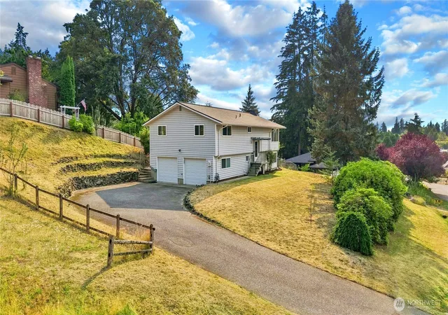 Photo 1 of Single family home for sale at 1875 Ne Bentley Dr, Bremerton, WA 98311 | MLS# NWM2567200 | Listing updated on 2026-09-23