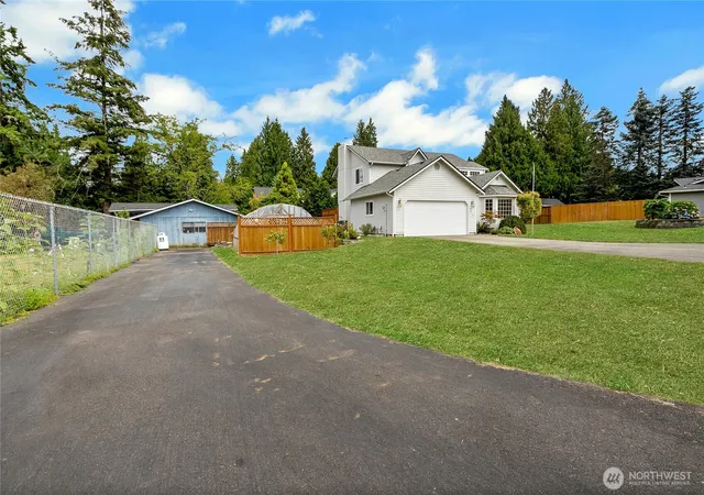 Photo 2 of Single family home for sale at 7815 116th Street Ct E, Puyallup, WA 98373 | MLS# NWM2567217 | Listing updated on 2026-09-22