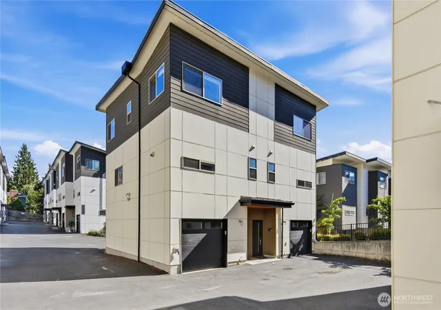 Photo 1 of Townhouse for sale at 4206 S Greenbelt Sta Dr, Seattle, WA 98118 | MLS# NWM2567221 | Listing updated on 2026-09-23