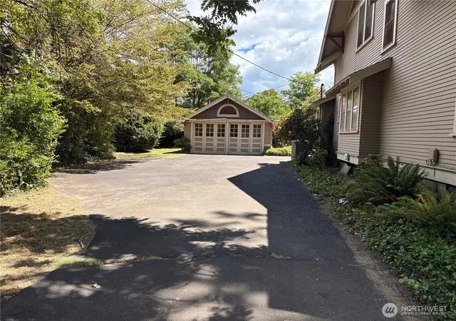 Photo 2 of Single family home for sale at 1127 Fern Ave, Walla Walla, WA 99362 | MLS# NWM2567230 | Listing updated on 2026-09-23
