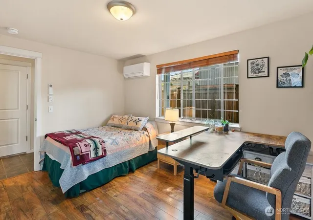 Photo 3 of Townhouse for sale at 4237 S Bozeman St #D, Seattle, WA 98118 | MLS# NWM2567232 | Listing updated on 2026-09-21