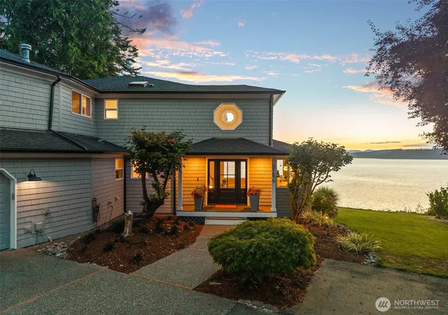 Photo 3 of Sale Pending at 31879 S Brg Way Ne, Poulsbo, WA 98370 | MLS# NWM2567244 | Listing updated on 2026-09-26