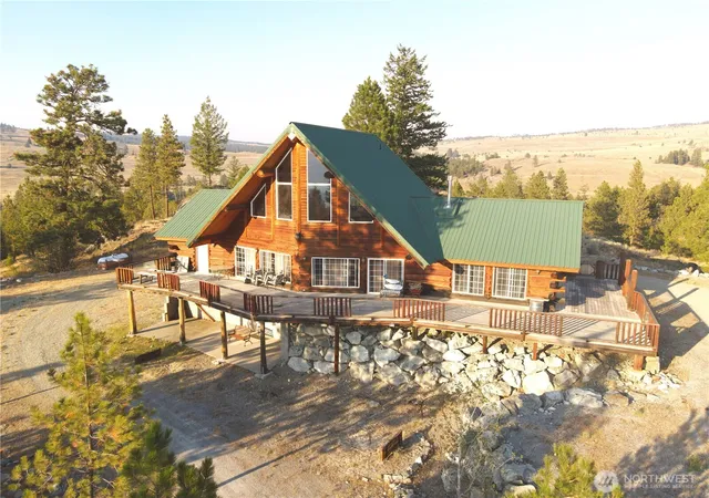 Photo 1 of Single family home for sale at 20 Homestead Spur, Oroville, WA 98844 | MLS# NWM2567256 | Listing updated on 2026-09-25