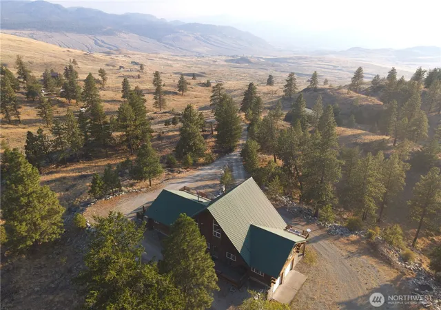 Photo 3 of Single family home for sale at 20 Homestead Spur, Oroville, WA 98844 | MLS# NWM2567256 | Listing updated on 2026-09-25