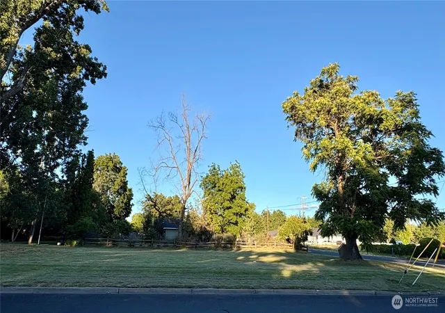 Photo 1 of Land for sale at 0 Fern Ave, Walla Walla, WA 99362 | MLS# NWM2567264 | Listing updated on 2026-09-23