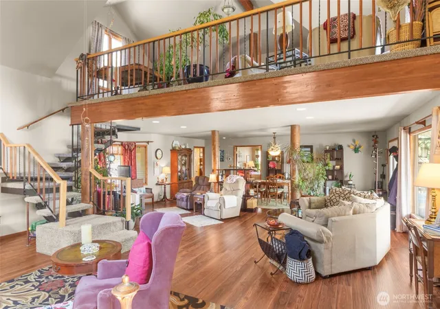 Photo 3 of Single family home for sale at 608 S Benge Washtucna Rd, Washtucna, WA 99371 | MLS# NWM2567275 | Listing updated on 2026-09-23