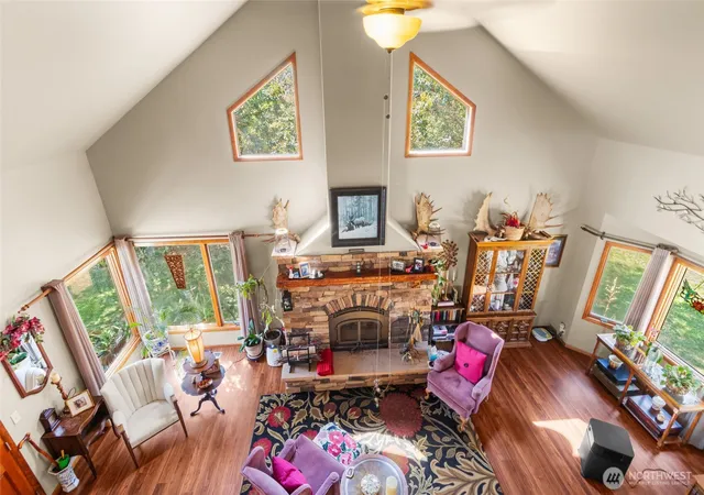 Photo 4 of Single family home for sale at 608 S Benge Washtucna Rd, Washtucna, WA 99371 | MLS# NWM2567275 | Listing updated on 2026-09-23