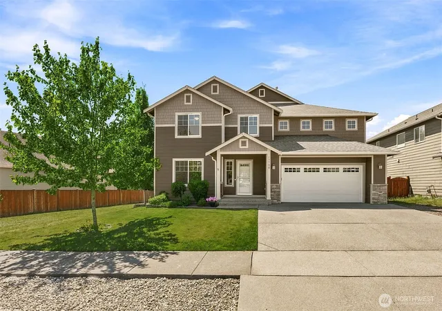 Photo 1 of Single family home for sale at 17700 82nd Drive Ne, Arlington, WA 98223 | MLS# NWM2567319 | Listing updated on 2026-09-29