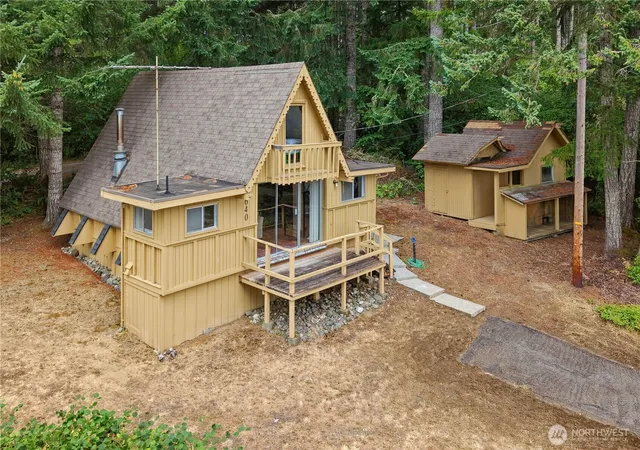 Photo 2 of Sale Pending at 640 E Rauschert Rd, Grapeview, WA 98546 | MLS# NWM2567320 | Listing updated on 2026-09-26