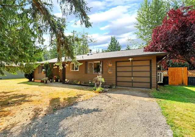 Photo 2 of Sale Pending at 2422 Hennessy Ln, Port Angeles, WA 98363 | MLS# NWM2567326 | Listing updated on 2026-09-28