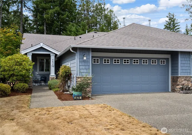 Photo 1 of Townhouse for sale at 4678 Strathmore Cir Sw, Port Orchard, WA 98367 | MLS# NWM2567336 | Listing updated on 2026-09-29
