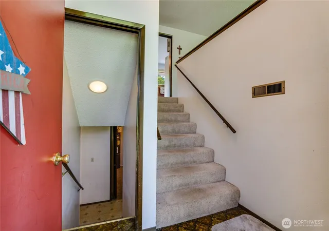Photo 4 of Single family home for sale at 2118 80th Street E, Tacoma, WA 98404 | MLS# NWM2567338 | Listing updated on 2026-09-28