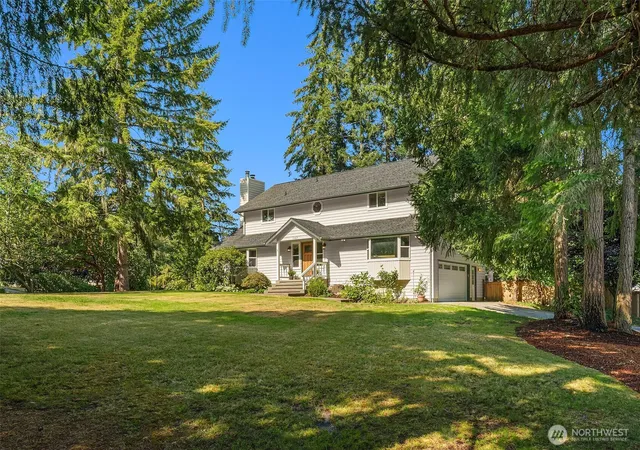 Photo 2 of Single family home for sale at 11517 Tyler Pl Ne, Bainbridge Island, WA 98110 | MLS# NWM2567340 | Listing updated on 2026-09-24