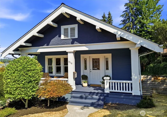Photo 2 of Single family home for sale at 2716 Warren Ave N, Seattle, WA 98109 | MLS# NWM2567347 | Listing updated on 2026-10-01