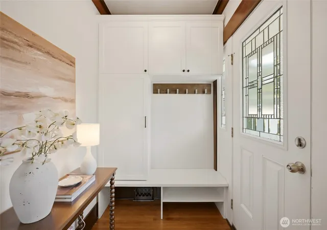 Photo 4 of Single family home for sale at 2716 Warren Ave N, Seattle, WA 98109 | MLS# NWM2567347 | Listing updated on 2026-10-01