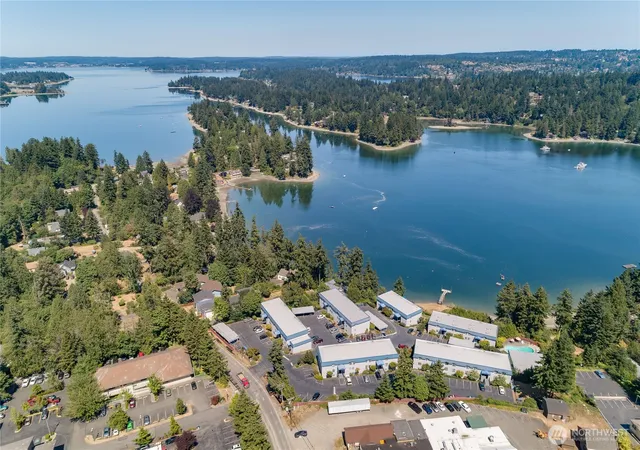 Photo 2 of Condo for sale at 924 Shorewood Dr #C28, Bremerton, WA 98312 | MLS# NWM2567371 | Listing updated on 2026-09-28