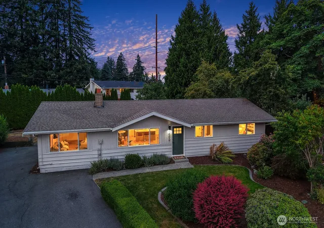 Photo 1 of Sale Pending at 14434 83rd Place Ne, Kirkland, WA 98034 | MLS# NWM2567399 | Listing updated on 2026-10-26