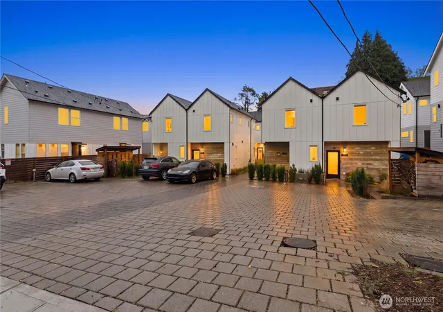 Photo 2 of Single family home for sale at 10354 Wallingford Ave N #B, Seattle, WA 98133 | MLS# NWM2567404 | Listing updated on 2026-09-26