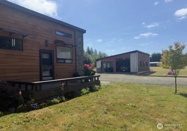 Photo 2 of Single family home for sale at 2601 & 2611 S Frk Rd, Raymond, WA 98577 | MLS# NWM2567411 | Listing updated on 2026-09-30