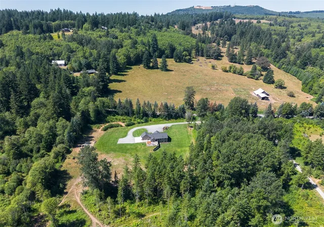 Photo 4 of Single family home for sale at 31503 NE Parcel Ave, Yacolt, WA 98675 | MLS# NWM2567427 | Listing updated on 2026-09-24