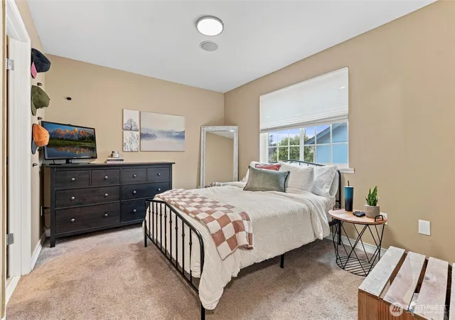 Photo 3 of Single family home for sale at 22926 SE 280th Place, Maple Valley, WA 98038 | MLS# NWM2567444 | Listing updated on 2026-09-30