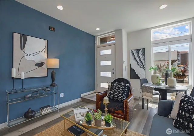 Photo 4 of Townhouse for sale at 1010 NE A 92nd St, Seattle, WA 98115 | MLS# NWM2567460 | Listing updated on 2026-09-23