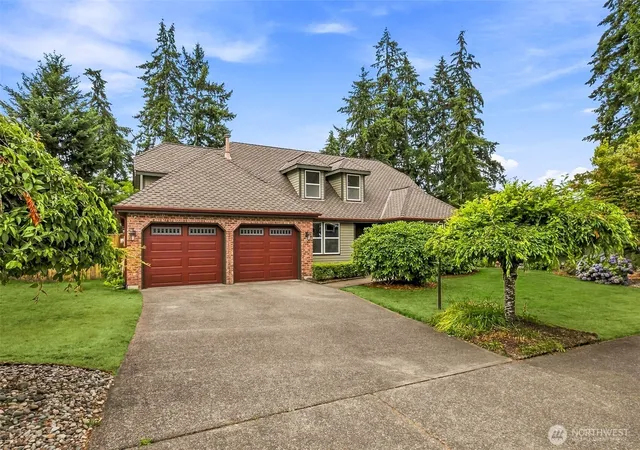 Photo 2 of Sale Pending at 3110 31st Avenue Se, Puyallup, WA 98374 | MLS# NWM2567463 | Listing updated on 2026-09-25