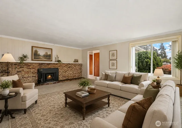 Photo 3 of Single family home for sale at 682 S Broadway, Westport, WA 98595 | MLS# NWM2567466 | Listing updated on 2026-09-23