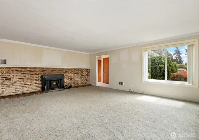 Photo 3 of Single family home for sale at 682 S Broadway, Westport, WA 98595 | MLS# NWM2567466 | Listing updated on 2026-09-23