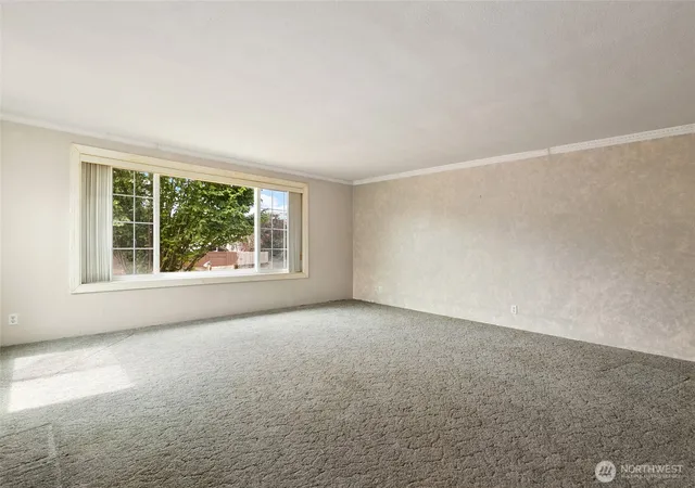 Photo 4 of Single family home for sale at 682 S Broadway, Westport, WA 98595 | MLS# NWM2567466 | Listing updated on 2026-09-23