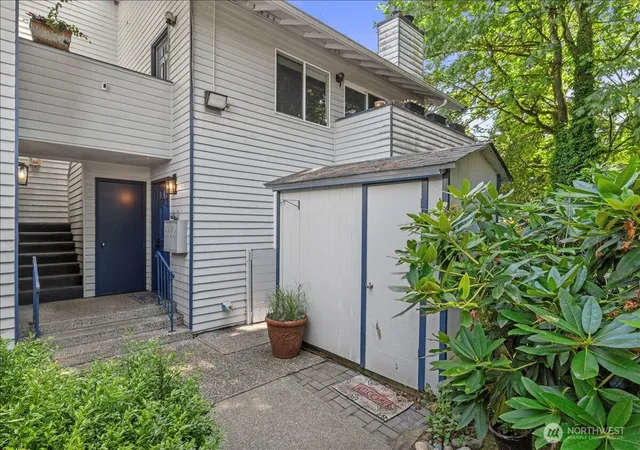 Photo 4 of Condo for sale at 12729 NE 144th Street #154A, Kirkland, WA 98034 | MLS# NWM2567472 | Listing updated on 2026-09-30