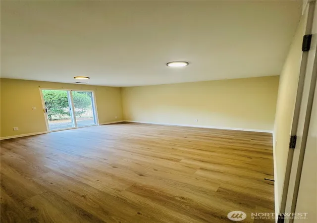 Photo 3 of Single family home for sale at 14116 SE 188th Way, Renton, WA 98058 | MLS# NWM2567482 | Listing updated on 2026-09-23