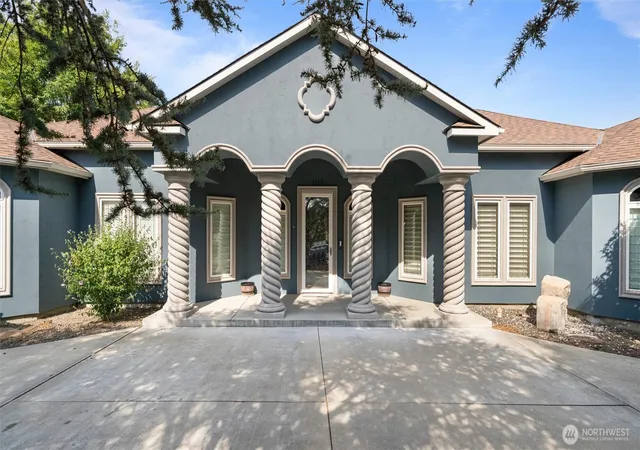 Photo 4 of Sale Pending at 1191 Pinto Loop, Richland, WA 99352 | MLS# NWM2567488 | Listing updated on 2026-09-30