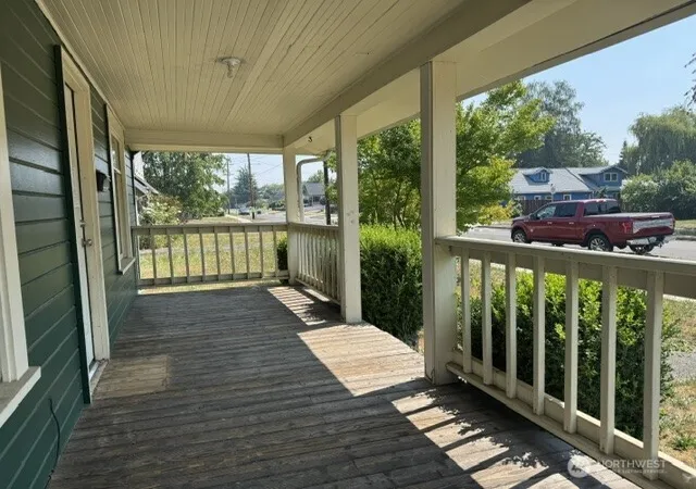 Photo 3 of Single family home for sale at 538 Sw Chehalis Ave, Chehalis, WA 98532 | MLS# NWM2567528 | Listing updated on 2026-09-23