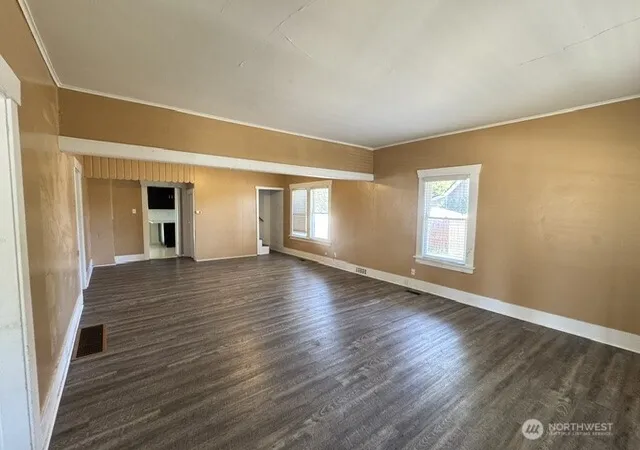 Photo 4 of Single family home for sale at 538 SW Chehalis Ave, Chehalis, WA 98532 | MLS# NWM2567528 | Listing updated on 2026-09-23
